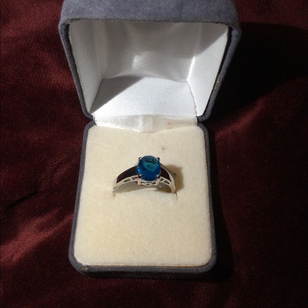 Sterling Silver ring - Picture 4 of 4